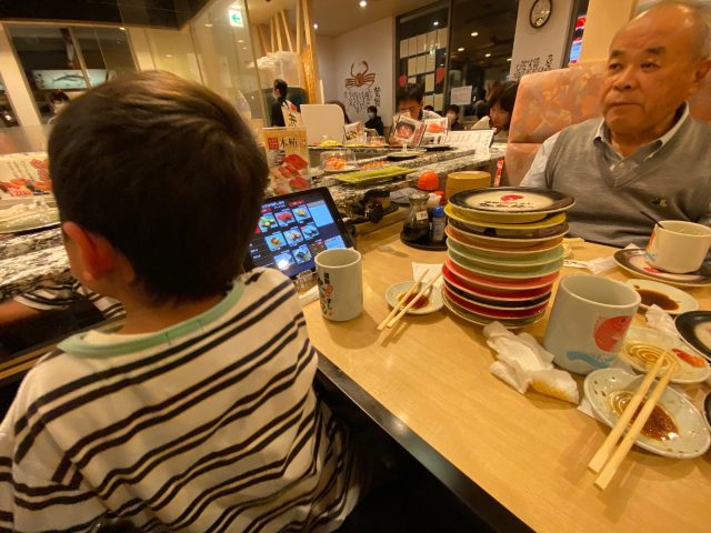 ご褒美のシースー（寿司）〜親バカのブログの巻〜